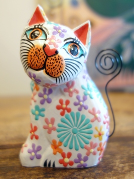 花柄のウッド猫