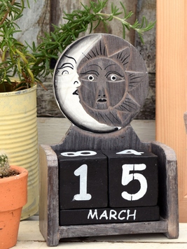 月と太陽カレンダー
