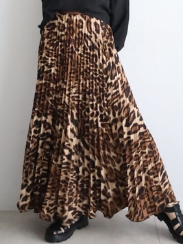 アニマルプリーツマキシスカート