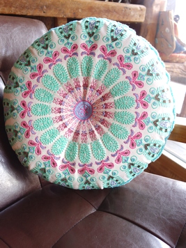 ジャスタクッション