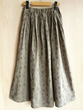 鳥と葉っぱの刺繍ステッチコットンスカート