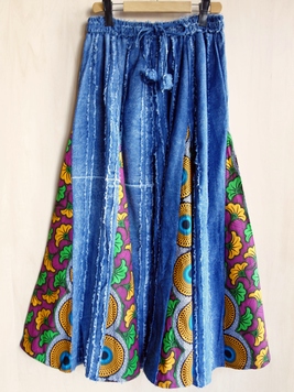 アフリカンバティック超ワイドフレアパンツ