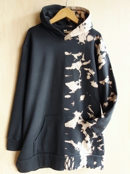 タイダイ染め抜染ロータスフーディー