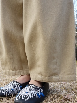 カツラギサーカスパンツ