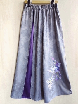 ネリナラ刺繍パンツ