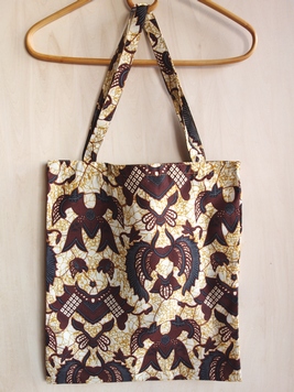 バティック風プリントトートバッグ