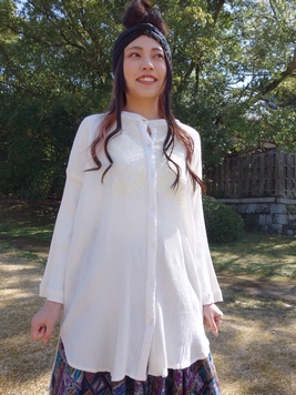 ブレロアシャツ