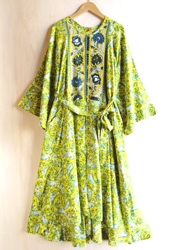 アシューナカーデ