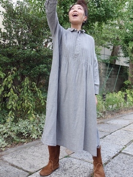 コットンダブルガーゼタックワンピース