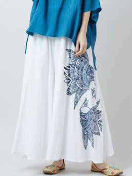 スキナドパンツ