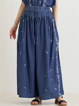 ケディ刺繍パンツ