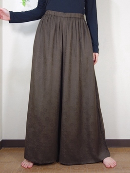 グラシアパンツ