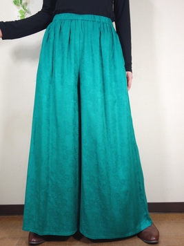 グラシアパンツ