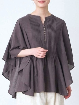 多ボタン×ピンタックバタフライ袖ブラウス