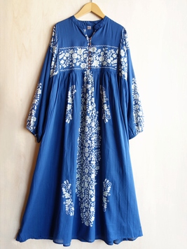 花エンブくしゅふわコットン長袖ワンピース