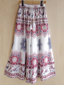 ミンフェパンツ