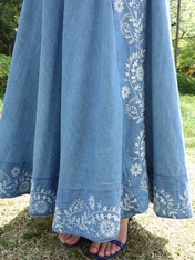 デニムエンブ刺繍ラップスカート