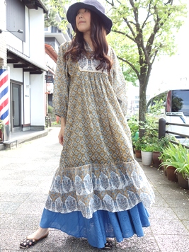 ブロックエンブコットンワンピース