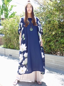 艶美木蓮ワンピース