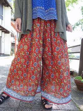 アソートレーヨンクレープワイドフレアパンツ
