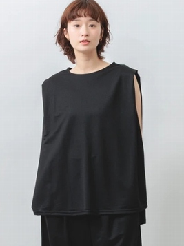 接触冷感肩タックフレアスリーブTOP