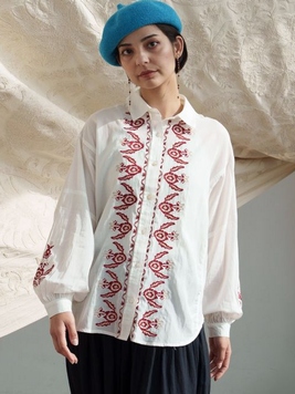 ベスタリン刺繍シャツ
