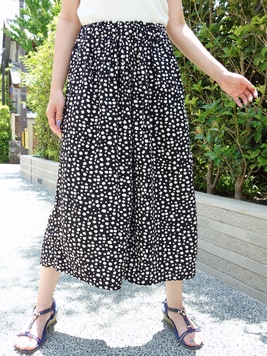 接触冷感プリントスカーチョ