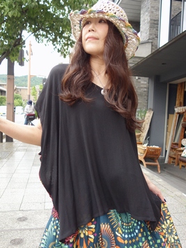 ラヤナTOP