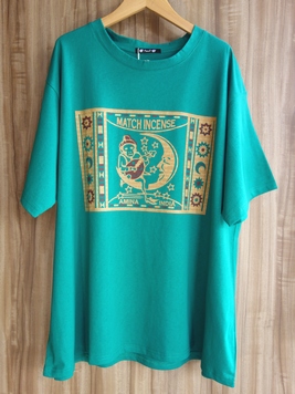 マッチ香背中刺繍Tシャツ