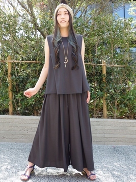 接触冷感タックワイドパンツ