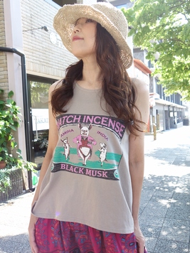 マッチ香背中刺繍タンクTOP