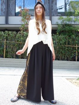 四季の山粧い八掛パンツ