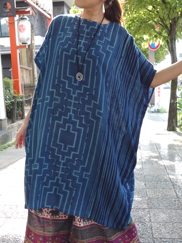 モン族柄藍染ダブルガーゼワンピース