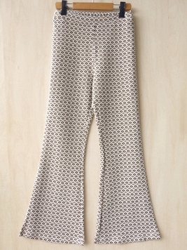 カラロマパンツ