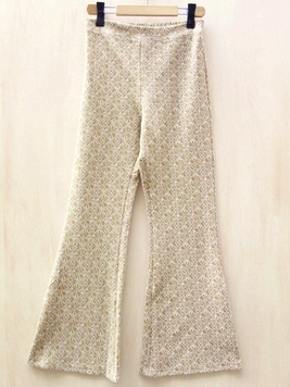 フィオロマパンツ