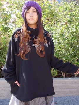 ジャウラ刺繍mTOP