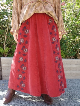 メキシコの花刺繍コーデュロイスカート