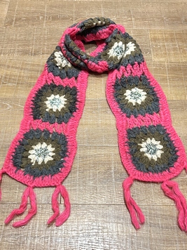 クロシェットマフラー
