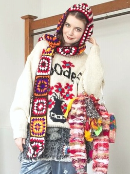 クロシアマフラー付きキャップ