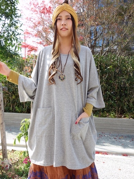 ビッグシルエットドルマンコットンカットソー