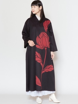 輪の花ワンピース