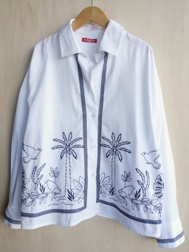 アイララ刺繍シャツ