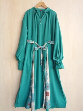 ピオラナワンピース